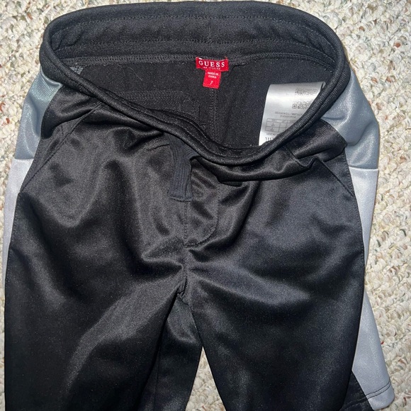 GUESS KIDS Tracksuit - Picture 12 of 13